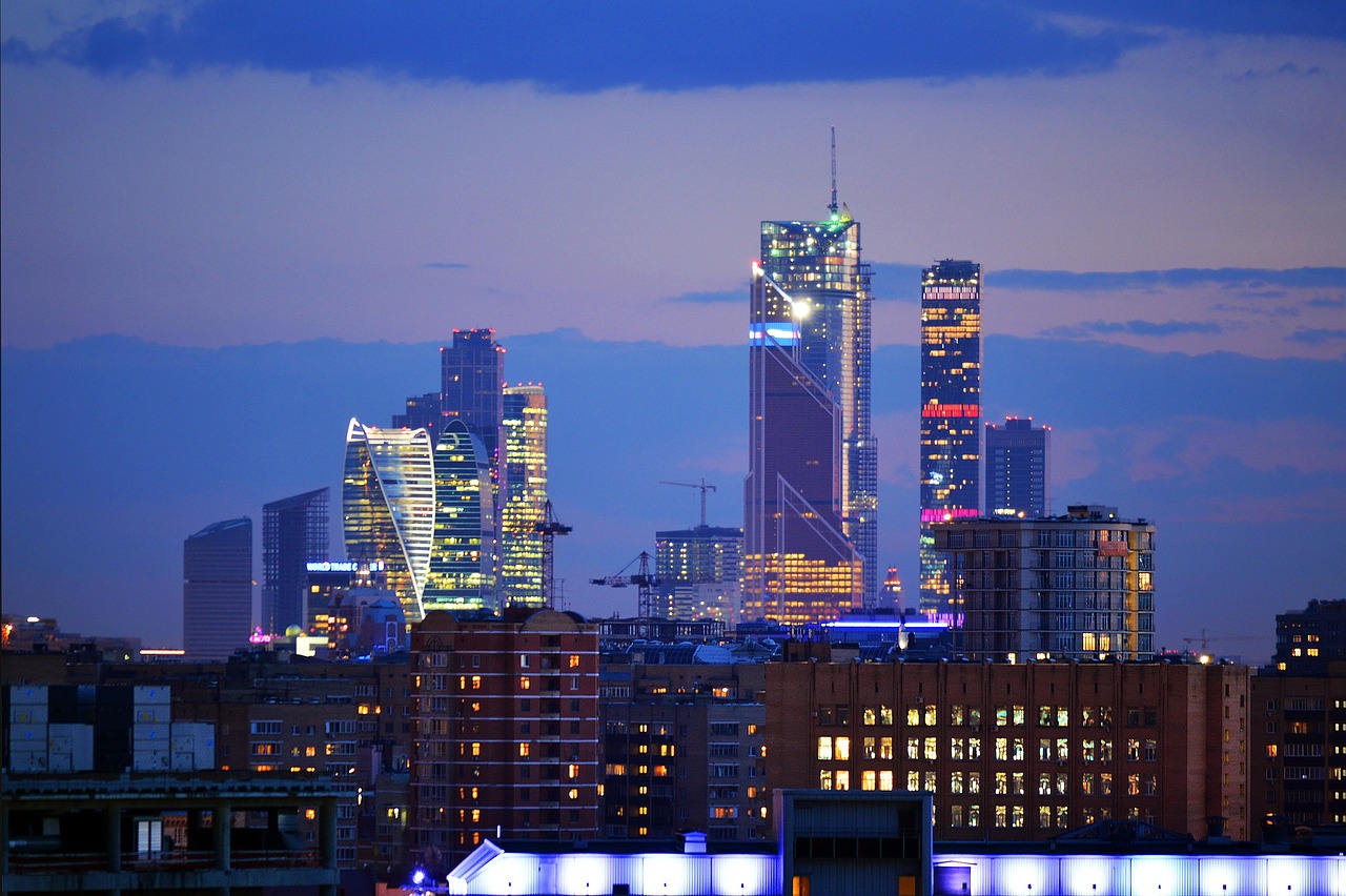 上海夜都市，繁華背后的故事與獨特魅力