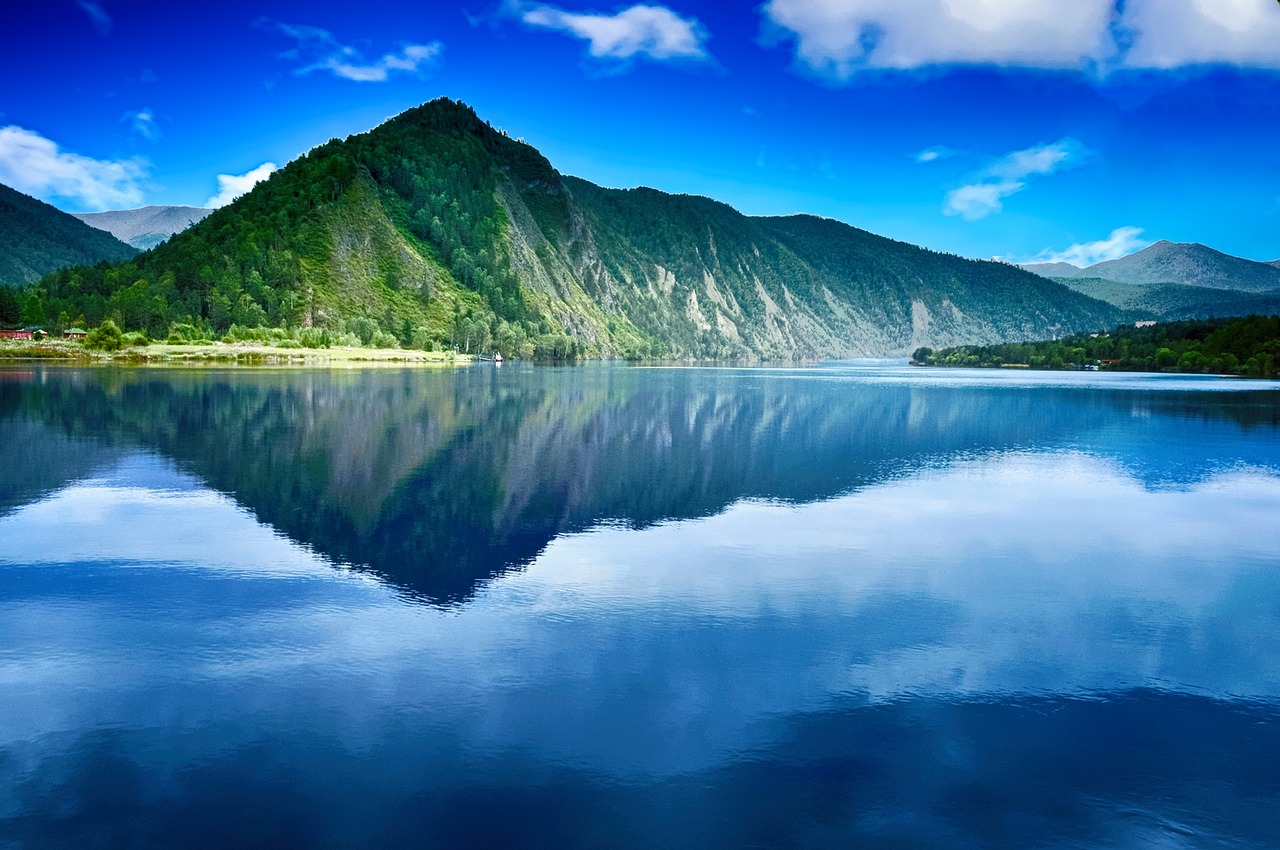 平山豪華之旅，自然美景與奢華生活的完美交融